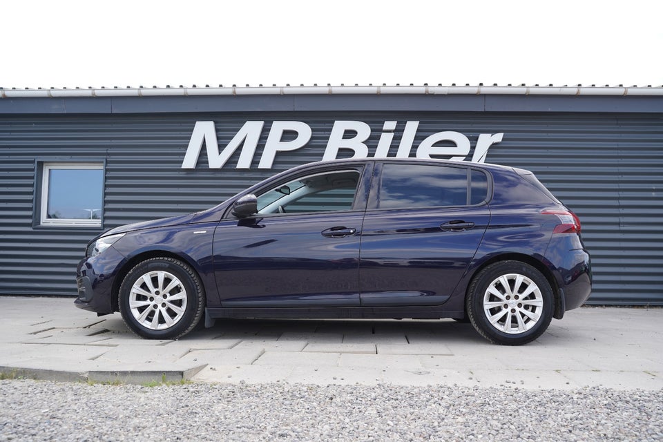 Peugeot 308 1,5 BlueHDi 130 Style 5d