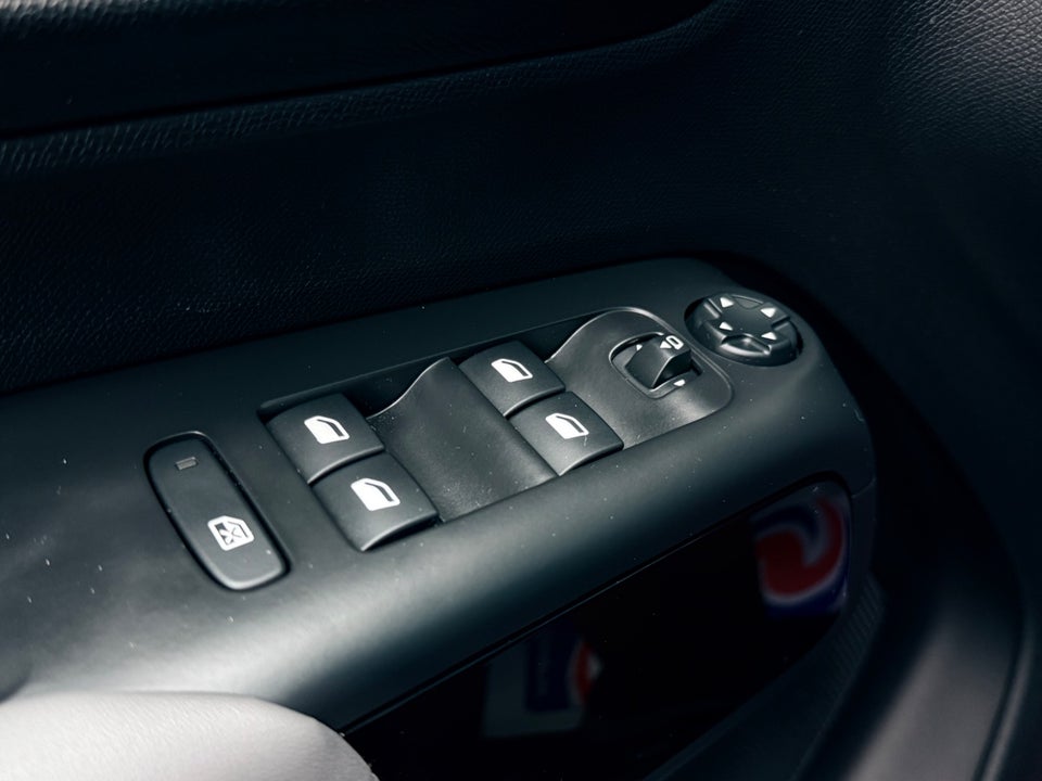 Citroën C5 Aircross 1,6 Hybrid Iconic Black Edition EAT8 5d