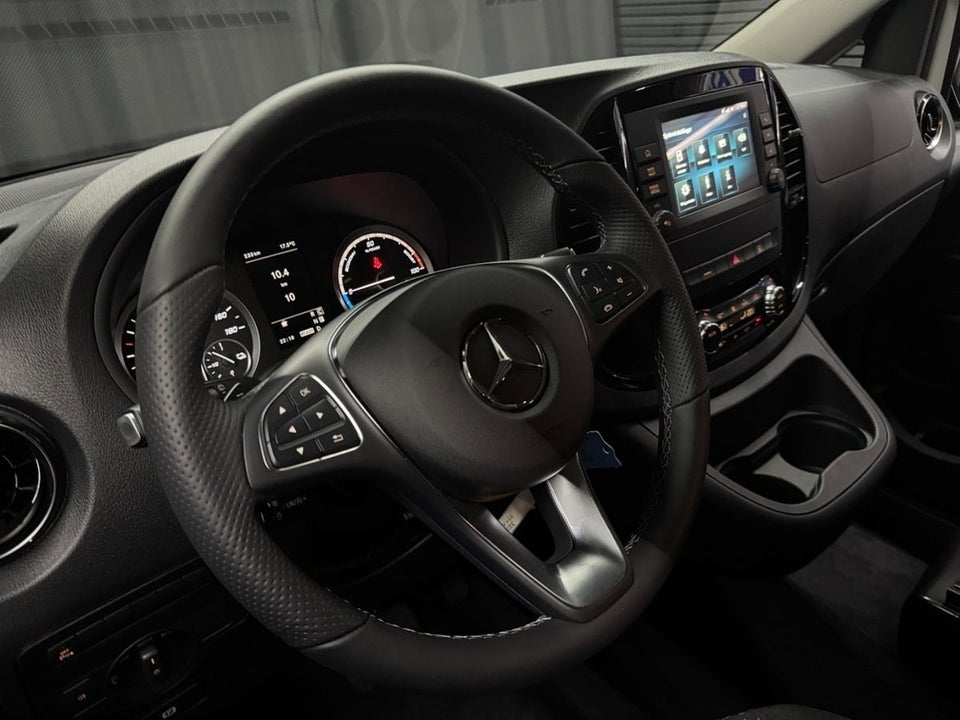 Mercedes eVito 129 Tourer PRO L