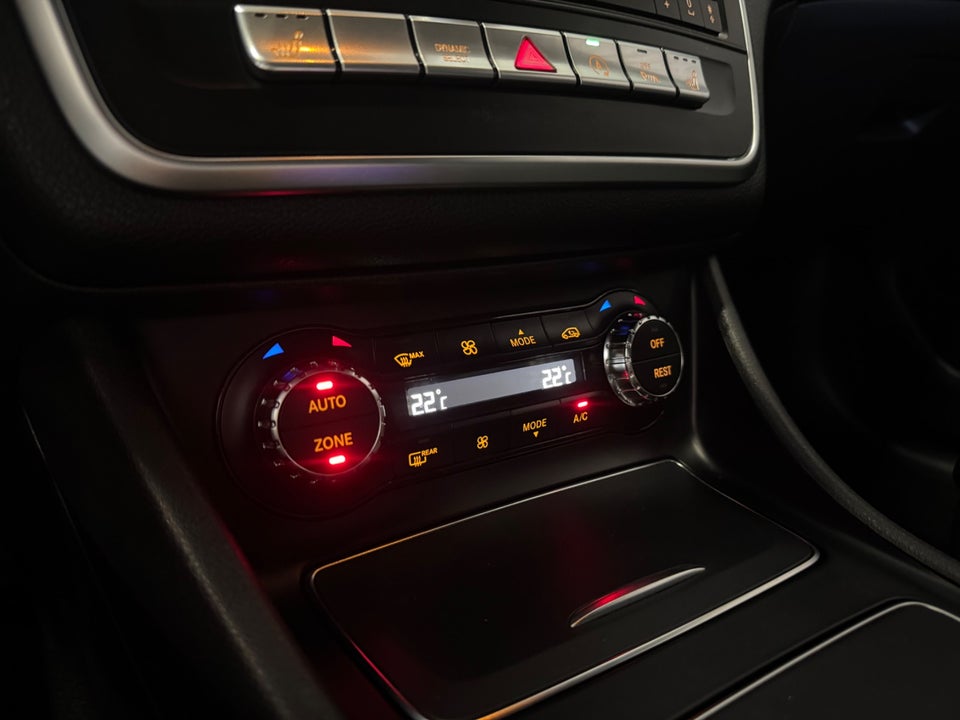 Mercedes CLA200 1,6 AMG Line Coupé 4d