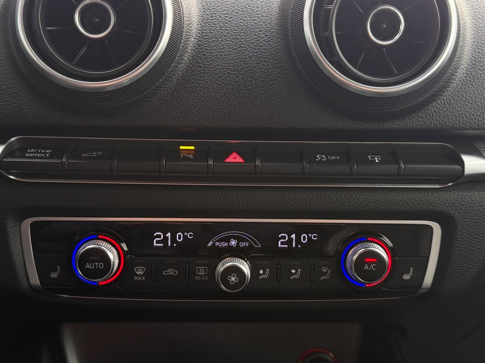 Audi A3 1,4 e-tron Ambition Sportback S-tr. 5d