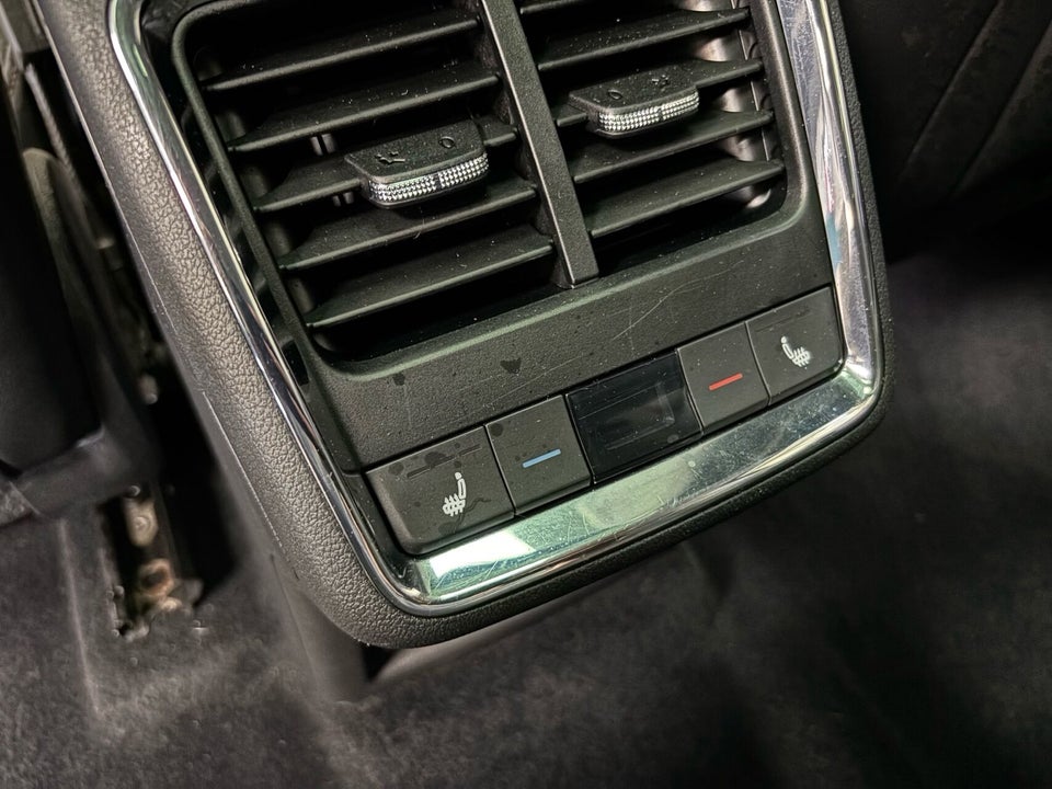 Skoda Enyaq 80 iV Suite 5d