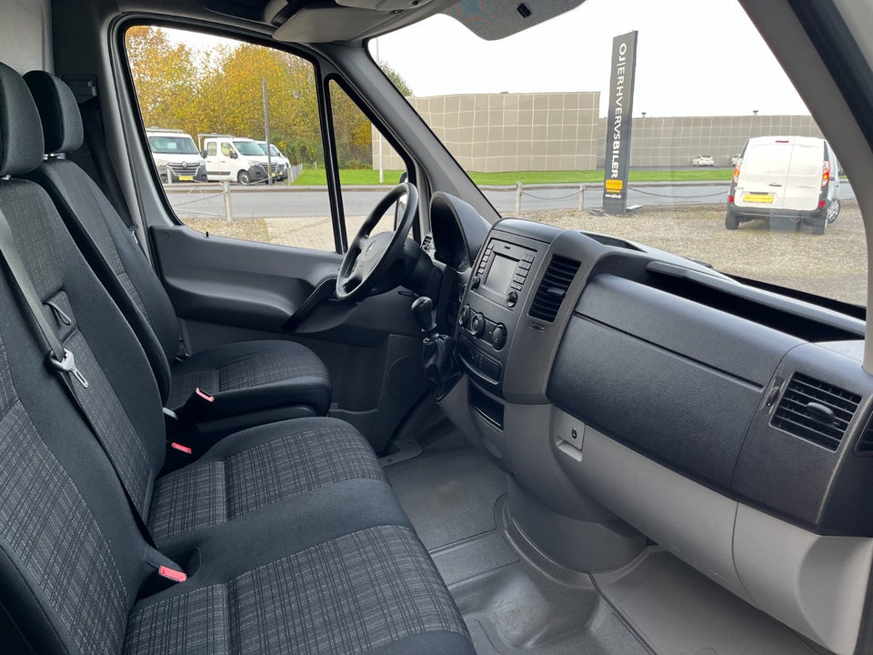 Mercedes Sprinter 316 2,2 CDi R2 Kassevogn 5d