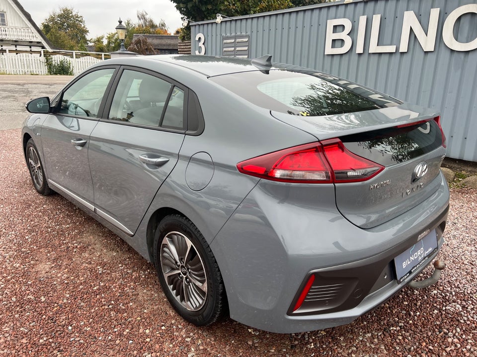 Hyundai Ioniq 1,6 PHEV Trend DCT 5d