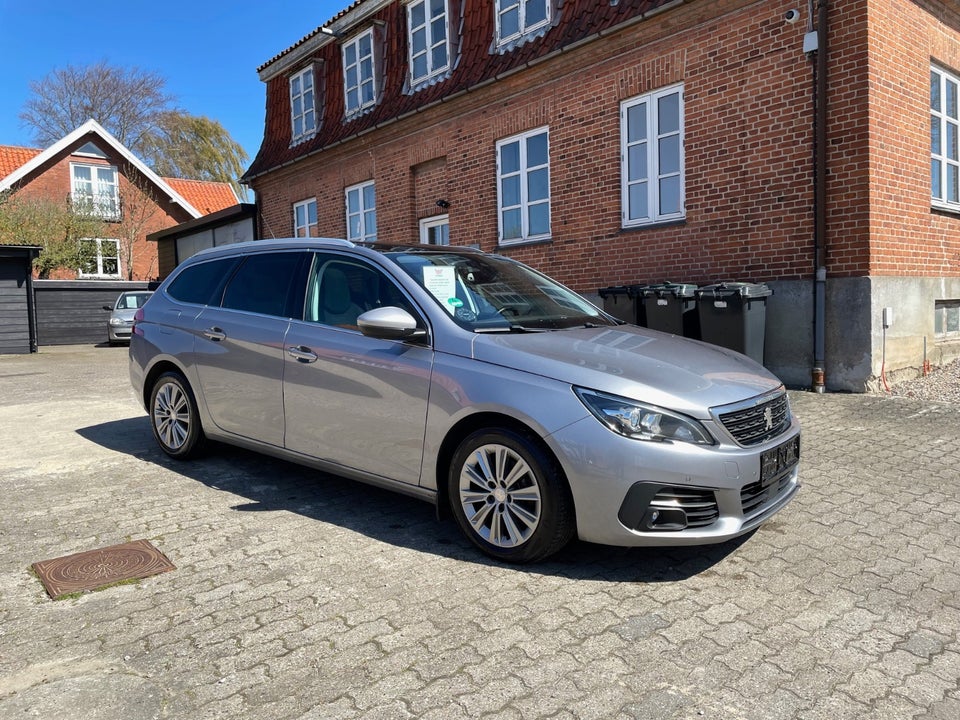 Peugeot 308 1,6 BlueHDi 120 Allure SW EAT6 5d