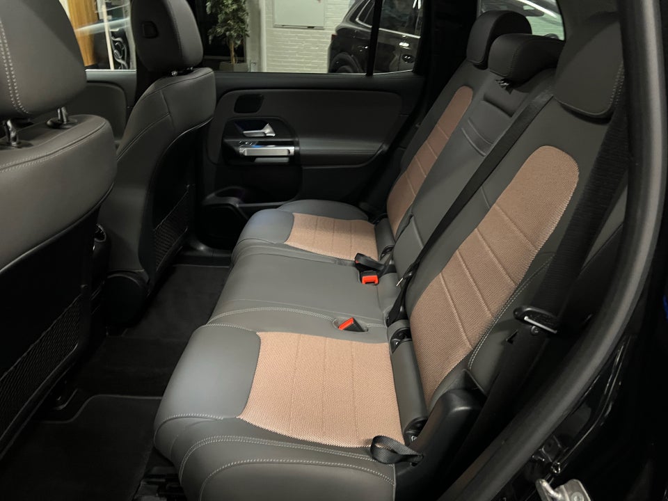 Mercedes EQA250+ Progressive Advance 5d