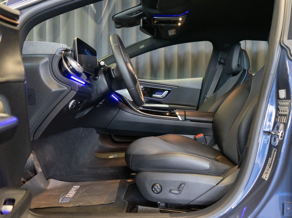 Mercedes EQE300 Avantgarde 4d