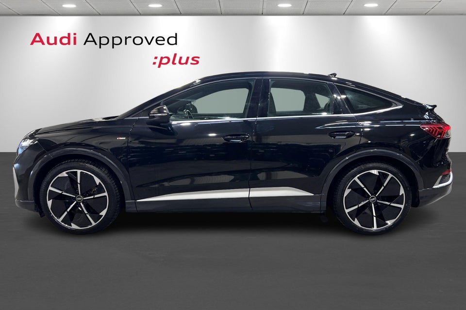 Audi Q4 e-tron 35 S-line Sportback 5d