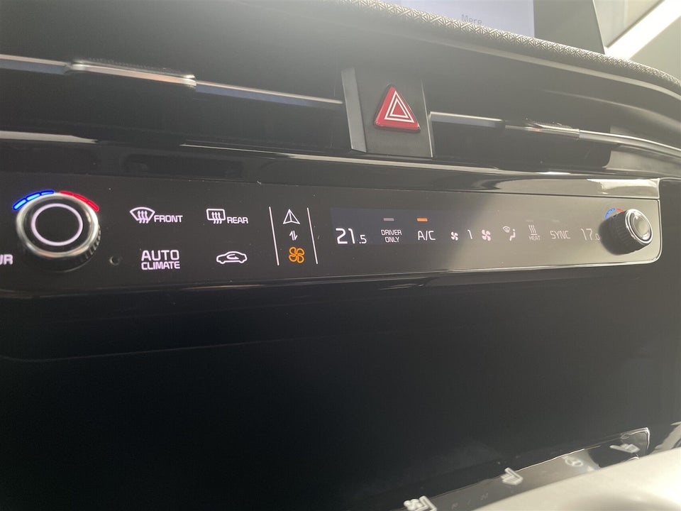 Kia EV6 77 Long Range Upgrade 5d