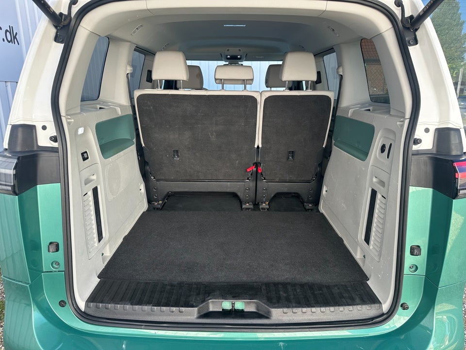 VW ID. Buzz 77 Pro SWB 5d