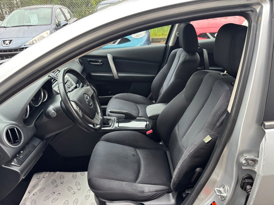 Mazda 6 2,0 Advance 5d