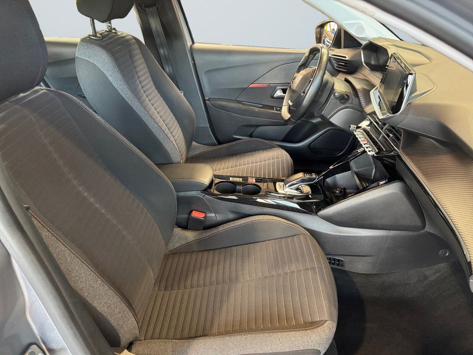 Peugeot e-208 50 Active 5d