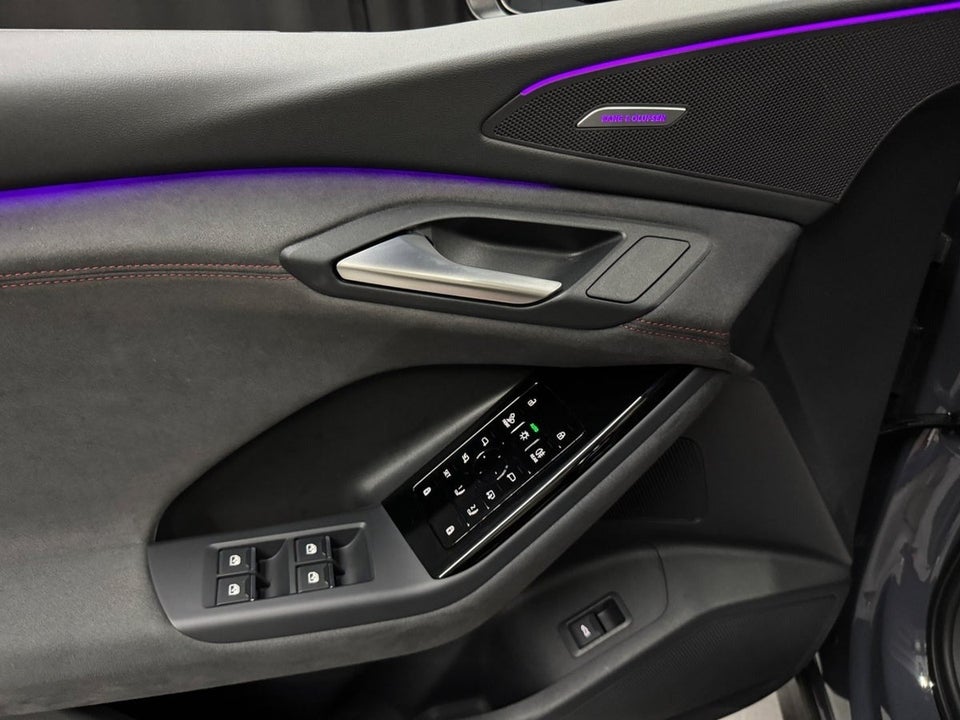 Audi Q6 e-tron Edition One S-line quattro 5d