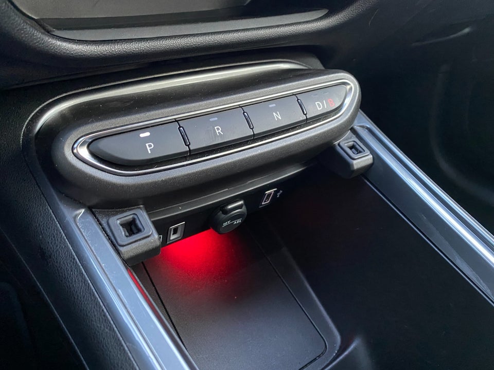 Fiat 600e 54 (RED) 5d