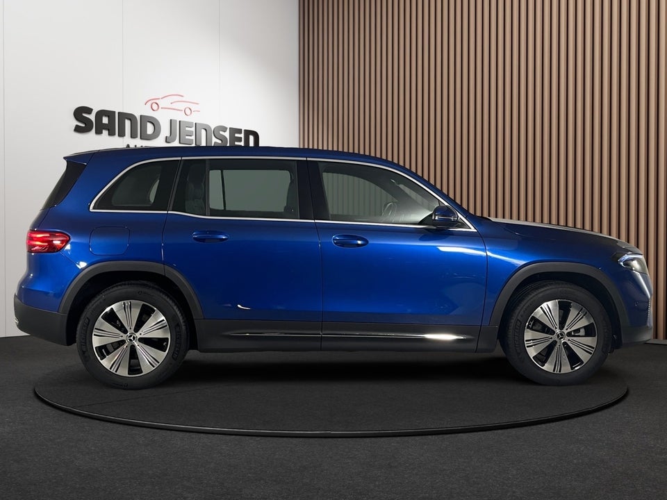 Mercedes EQB250+ Progressive 5d