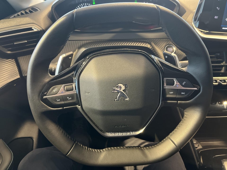 Peugeot 208 1,2 PureTech 100 Allure EAT8 5d