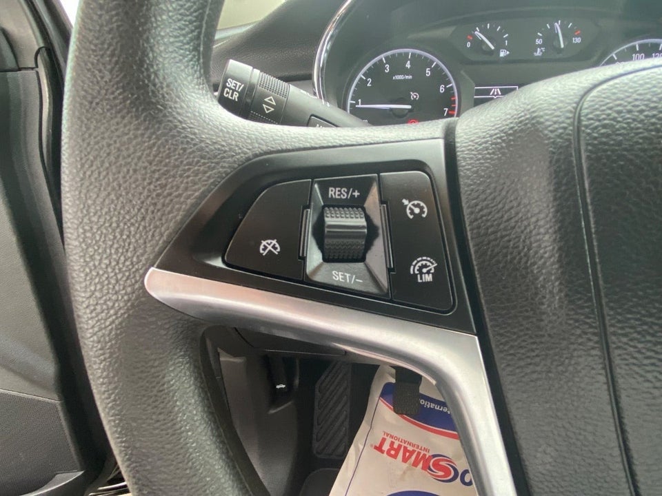 Opel Mokka X 1,6 Essentia 5d