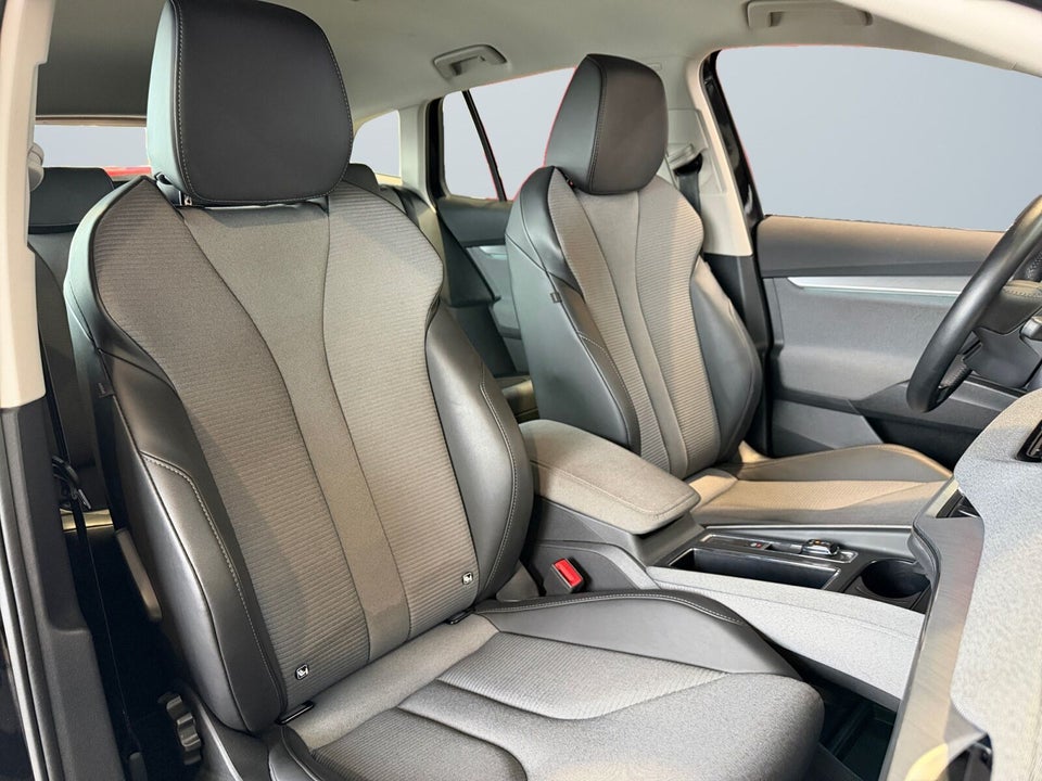 Skoda Enyaq 50 iV 5d