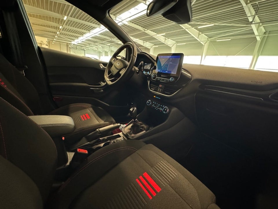 Ford Fiesta 1,0 EcoBoost mHEV ST-Line X 5d