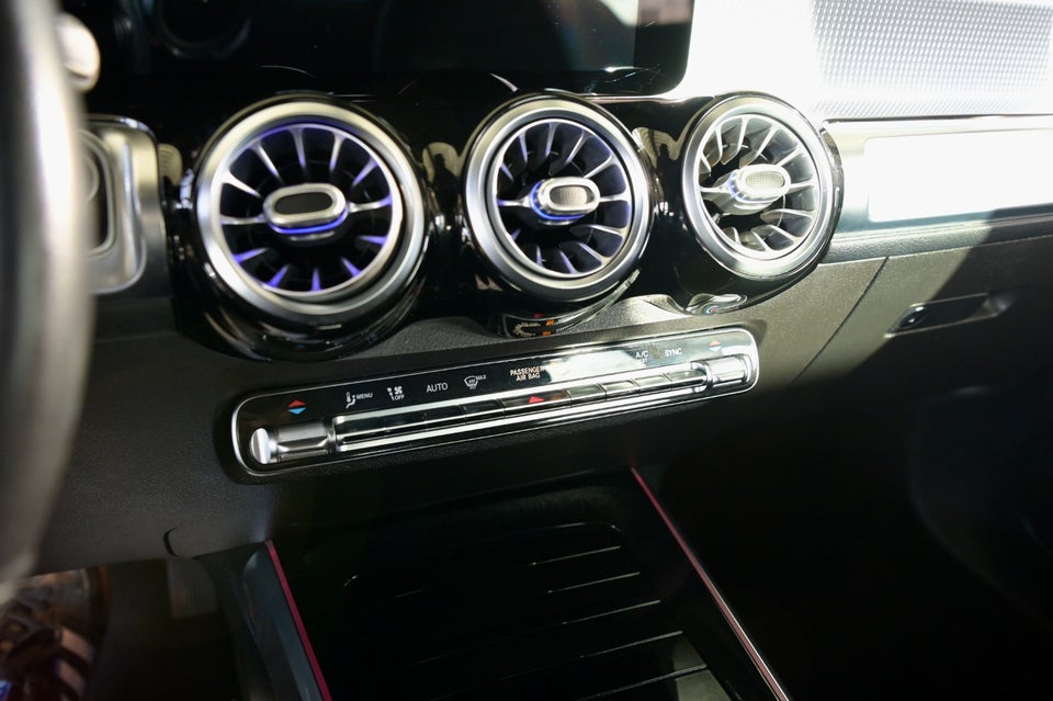 Mercedes GLB200 d 2,0 Progressive Line aut. 5d