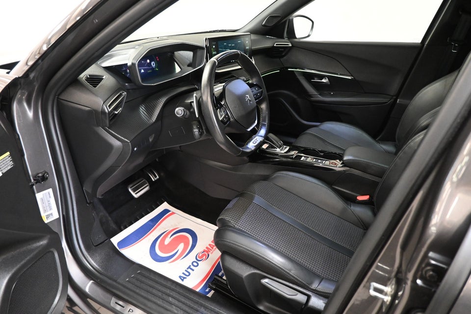 Peugeot 2008 1,2 PureTech 130 GT EAT8 5d