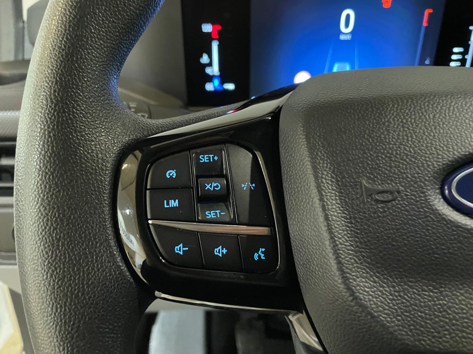 Ford Transit Custom 300L 2,0 EcoBlue Trend