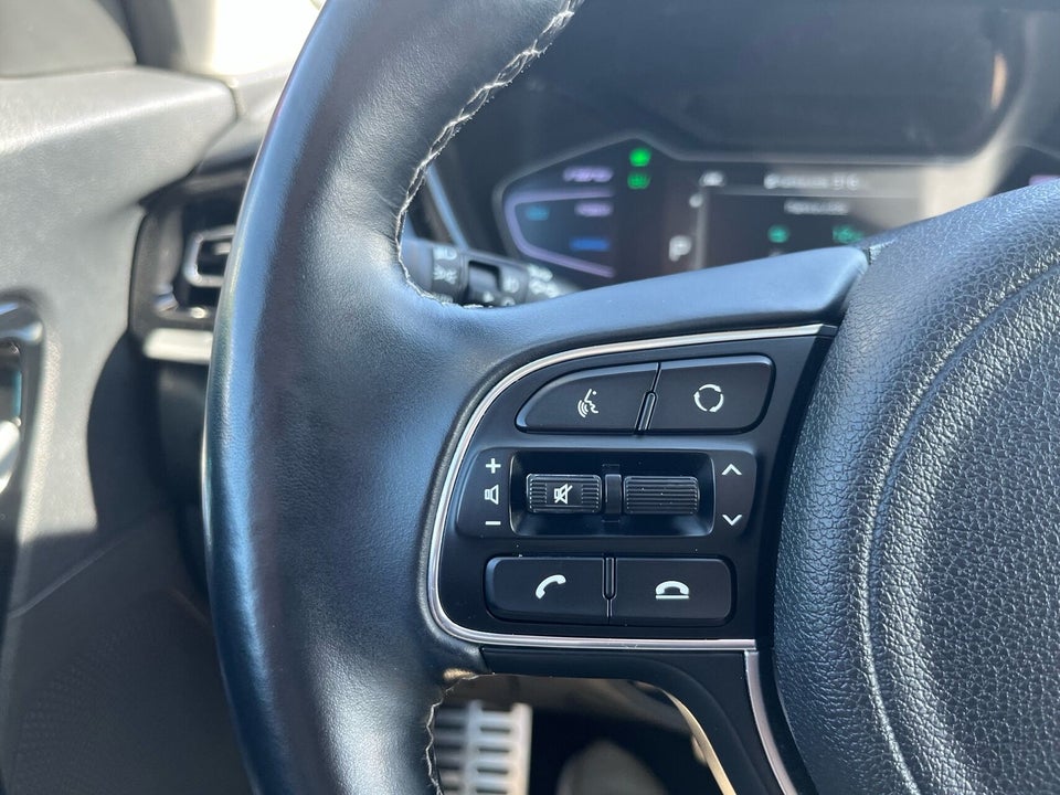 Kia Niro 1,6 PHEV Premium DCT 5d