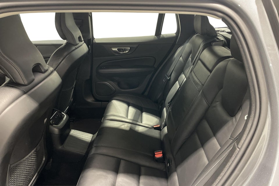 Volvo V60 2,0 T6 ReCharge Inscription aut. AWD 5d