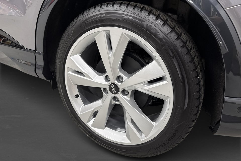 Audi Q4 e-tron 45 S-line Edition Sportback 5d