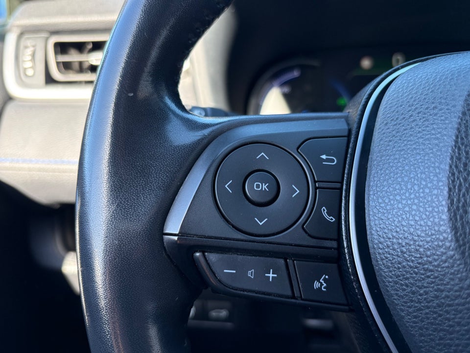 Toyota RAV4 2,5 Hybrid H3 Style MDS 5d