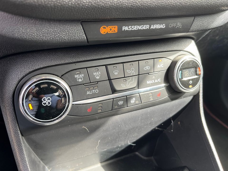 Ford Fiesta 1,0 EcoBoost mHEV ST-Line 5d