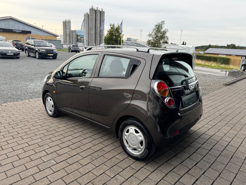 Chevrolet Spark 1,0 LS 5d