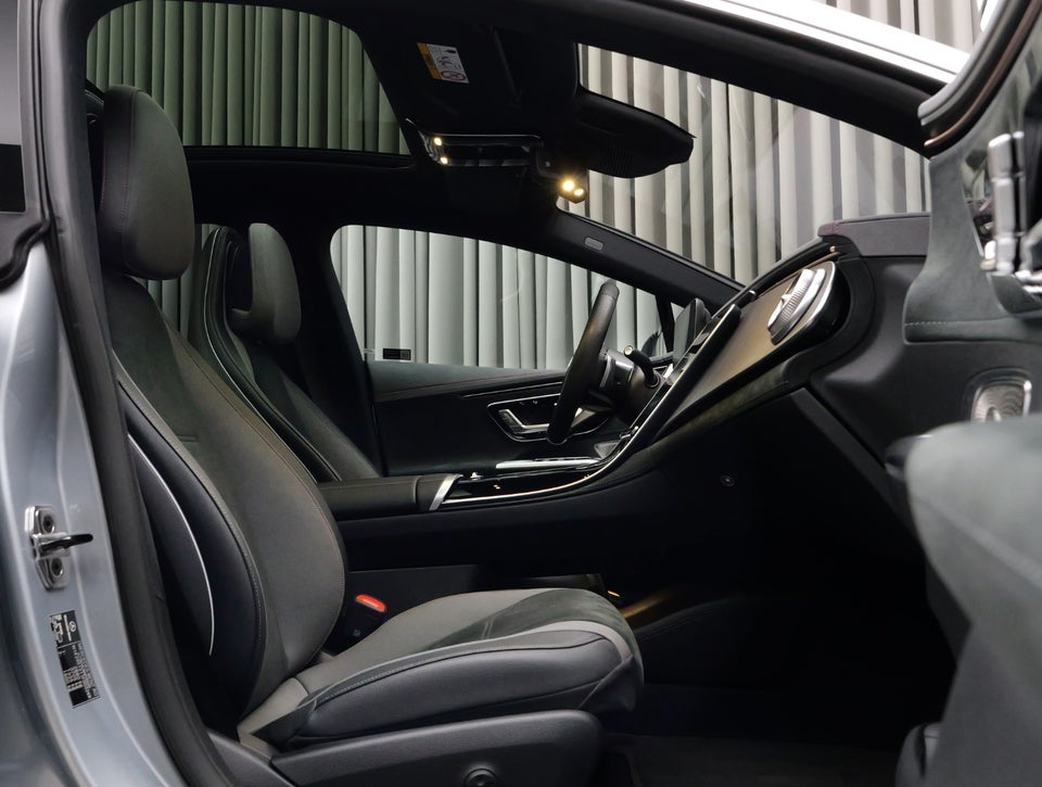 Mercedes EQE350+ AMG Line 4d