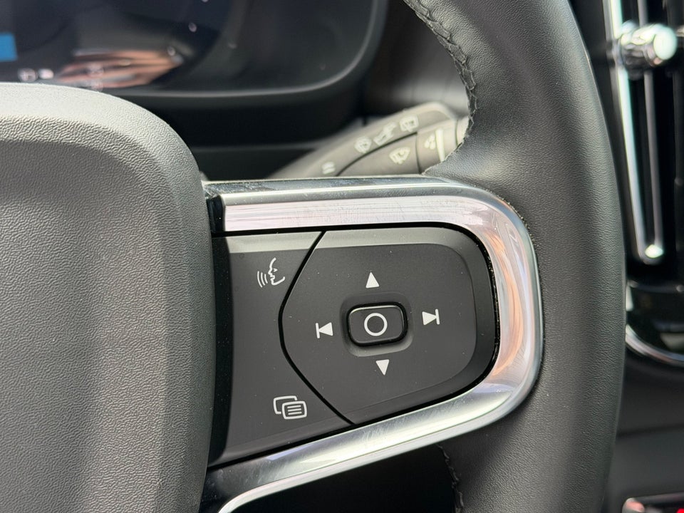 Volvo XC40 ReCharge Extended Range Ultimate 5d
