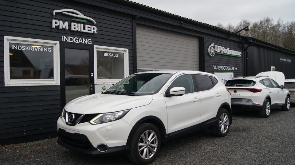 Nissan Qashqai 1,2 Dig-T 115 N-Connecta 5d