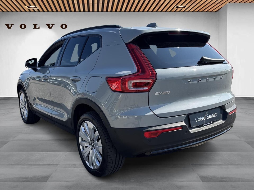 Volvo EX40 Extended Range Core 5d