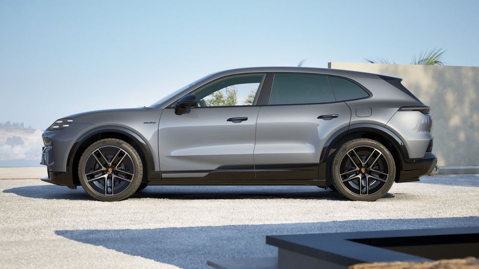 Porsche Cayenne Electric 5d