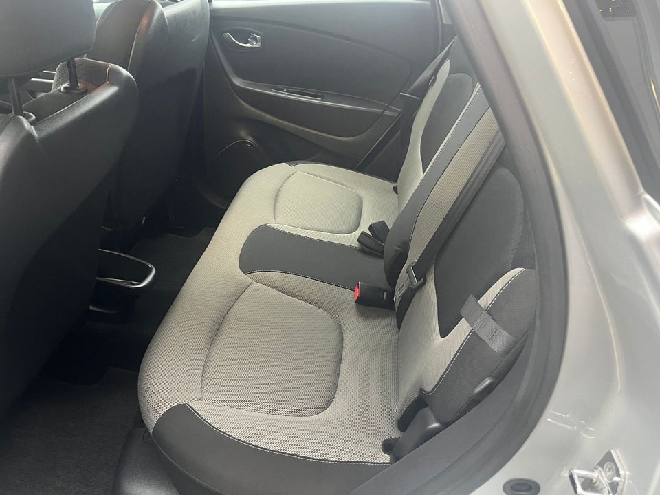 Renault Captur 1,5 dCi 90 Zen EDC 5d