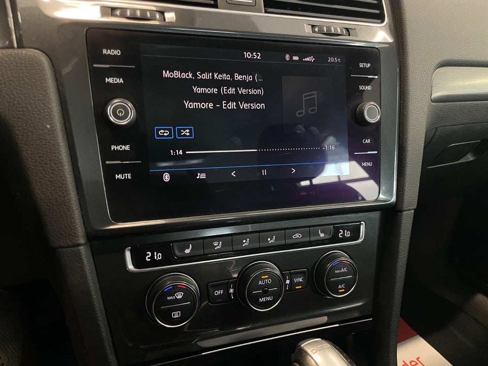 VW Golf VII 1,4 TSi 125 Comfortline Variant DSG 5d