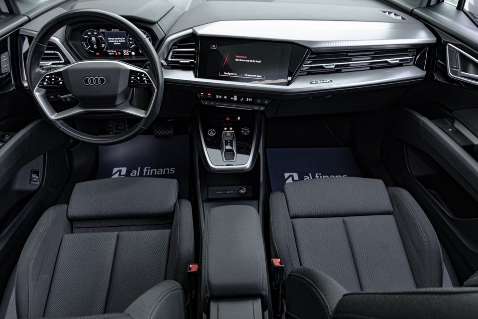 Audi Q4 e-tron 50 quattro 5d