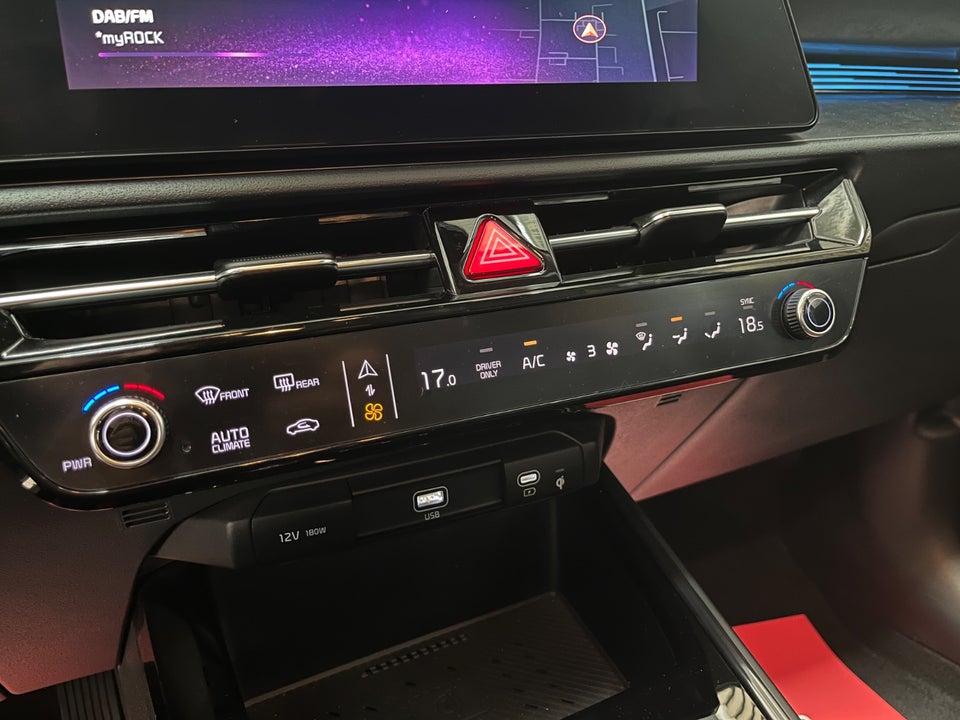 Kia Niro 64 EV Inspire 5d