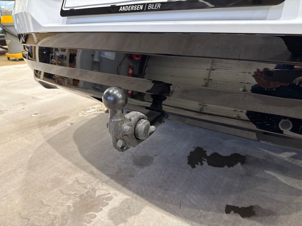 Ford Capri 82 Premium Extended Range 5d