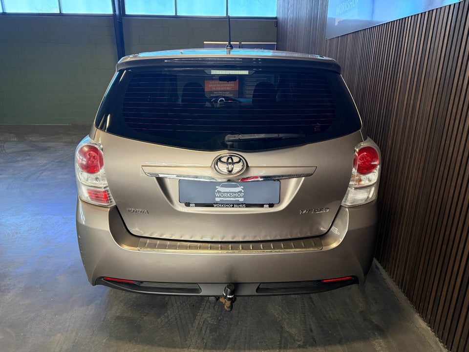 Toyota Verso 1,6 D-4D T2 Skyview 7prs 5d