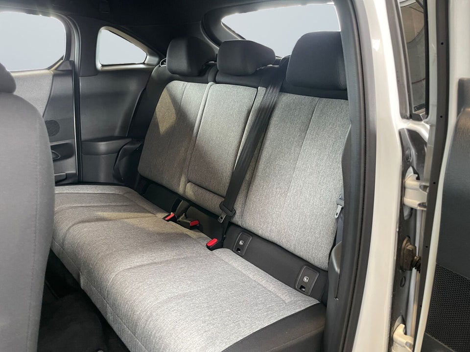 Mazda MX-30 e-SkyActiv Sky 5d