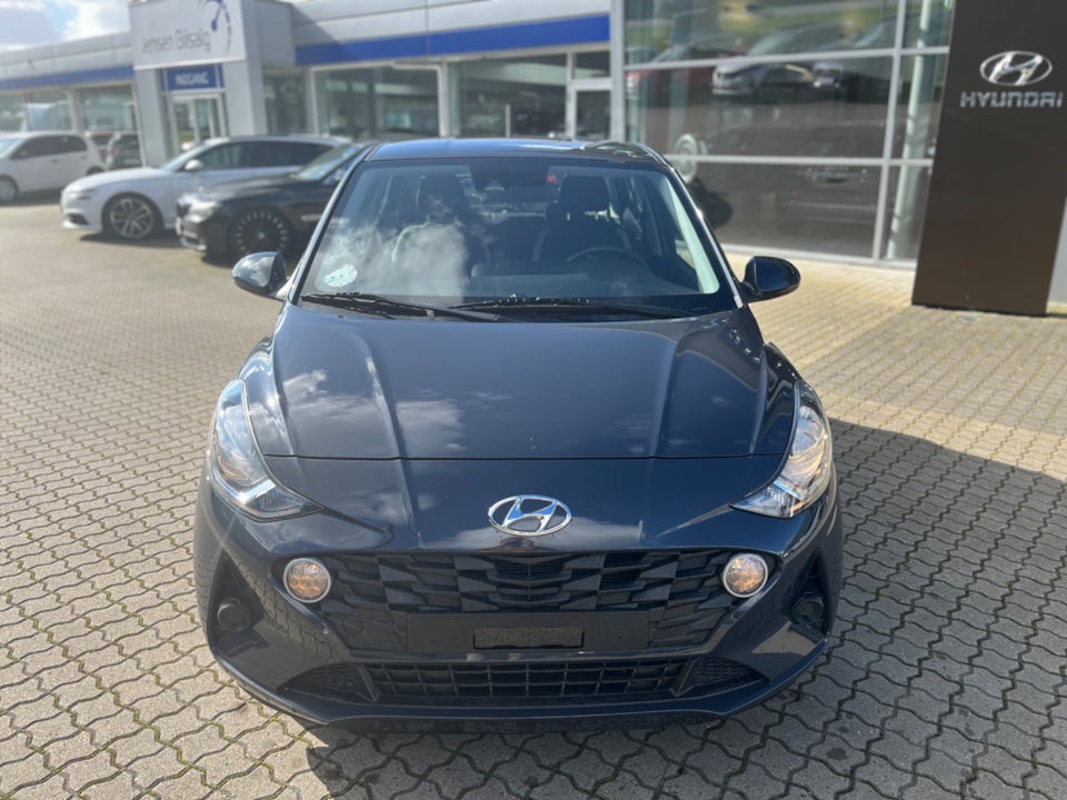 Hyundai i10 1,0 MPi Essential 5d