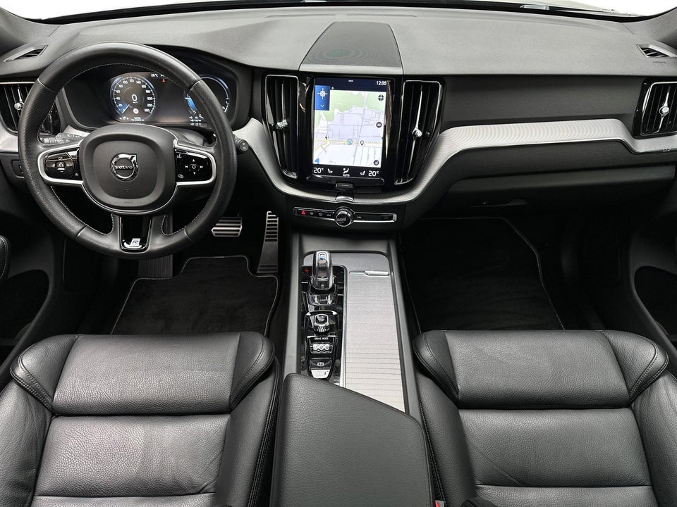 Volvo XC60 2,0 T8 407 R-Design aut. AWD 5d