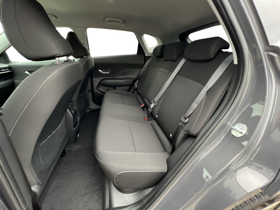 Hyundai Kona 65 EV Essential 5d