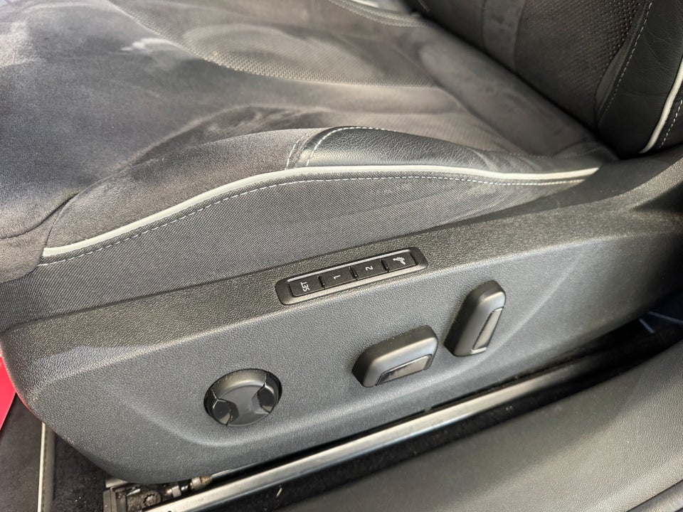 Skoda Enyaq 80x iV Sportline Maxx 5d