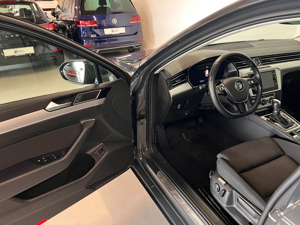 VW Passat 2,0 TDi 150 Comfortline Premium Variant DSG 5d