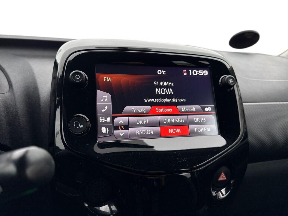 Citroën C1 1,0 VTi Shine 5d